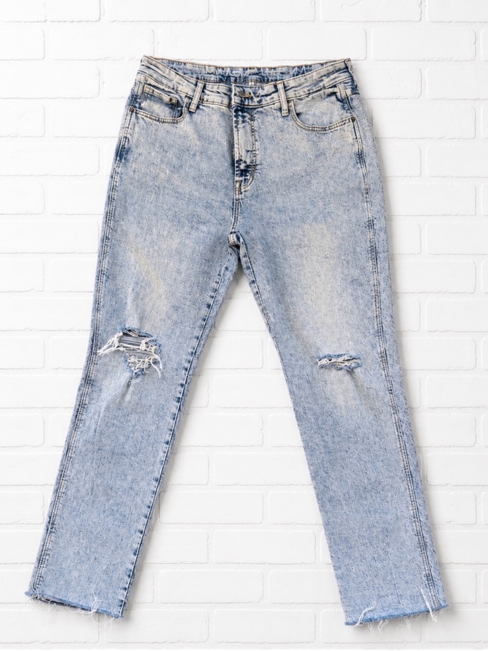 Old Navy Light Blue Distressed Straight-Leg Jeans High Rise Vintage Style Trendy